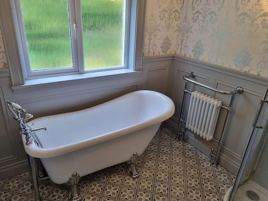 Villa Gap Retreat à Carrickmore Extérieur photo